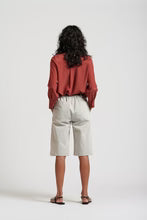 Load image into Gallery viewer, Le Weekend Cotton Nylon Short - Icy Grey