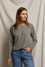 Load image into Gallery viewer, Axel crew Long Sleeve Tee - Heather Grey