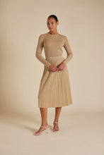 Load image into Gallery viewer, Lexi Skirt Lurex - Sand