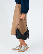 Load image into Gallery viewer, Barton Shoulder Bag - Black