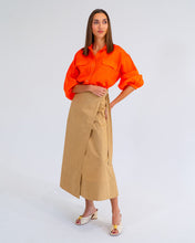Load image into Gallery viewer, Bobbie Shirt - Tangerine