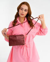 Load image into Gallery viewer, Bowery Wallet - Plum Crinkle