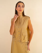Load image into Gallery viewer, Clare Vest - Camel