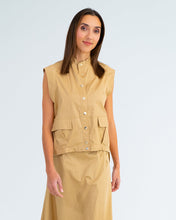 Load image into Gallery viewer, Clare Vest - Camel