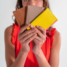 Load image into Gallery viewer, Compact Wallet - Fawn