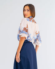 Load image into Gallery viewer, Emerson Blouse - Wisley Floral