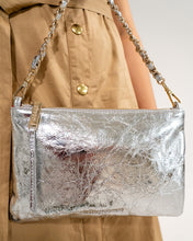 Load image into Gallery viewer, Molly Crossbody - Silver Crinkle