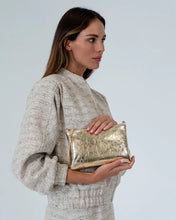 Load image into Gallery viewer, Molly Crossbody - Gold Crinkle