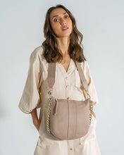 Load image into Gallery viewer, Zara Tote - Fawn