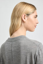 Load image into Gallery viewer, Fine Short Sleeve Merino Top - Mid Grey