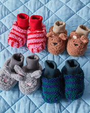 Load image into Gallery viewer, Sherpa Baby Booties - Crusader