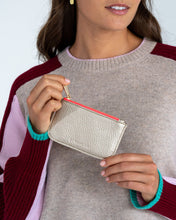 Load image into Gallery viewer, Centro Wallet - Gold