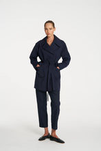 Load image into Gallery viewer, Tapered Flat Pant - Black