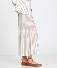 Load image into Gallery viewer, Midi Radial Skirt - Cream / Black 160602