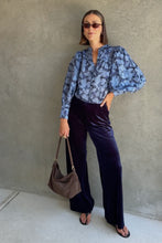 Load image into Gallery viewer, Vista Top - Moonstone Garden