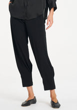 Load image into Gallery viewer, Powder Knit Jet Pant - Black