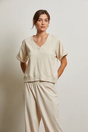 Briggs V-Neck SS Sweatshirt - Ecru