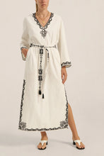 Load image into Gallery viewer, Celeus Dori Embroidery Caftan