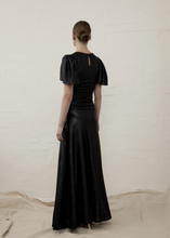 Load image into Gallery viewer, Fluted Como Skirt - Navy Metallic