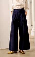 Load image into Gallery viewer, LA COVETURE L&#39;Opera Silk Dupion  Pant - Navy