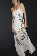 Load image into Gallery viewer, La Mar Dropped Waist Scallop Gown
