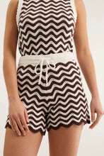 Load image into Gallery viewer, Alba Short - Choc/White