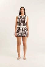 Load image into Gallery viewer, Alba Short - Choc/White