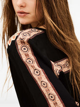 Load image into Gallery viewer, Valda Shirt - Cabone