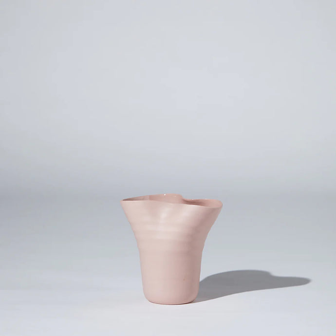 Cloud Sunday Vase - Medium Icy Pink