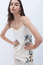 Load image into Gallery viewer, La Mar Dropped Waist Scallop Gown