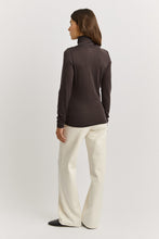 Load image into Gallery viewer, Turtle Neck Merino Tee - Date