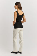 Load image into Gallery viewer, Scoop Merino Tank - Black