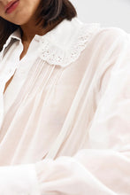 Load image into Gallery viewer, Livia Blouse - Antique