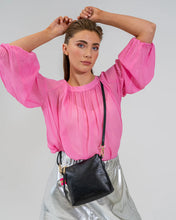 Load image into Gallery viewer, Alexis Crossbody - Black Snake