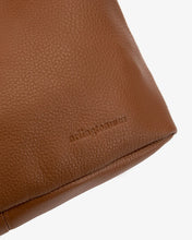 Load image into Gallery viewer, Alma Tote - Tan Pebble