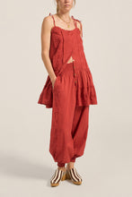 Load image into Gallery viewer, Vassili Cotton Voile Pants – Red