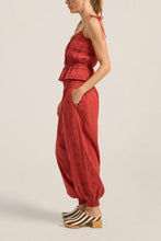 Load image into Gallery viewer, Vassili Cotton Voile Pants – Red