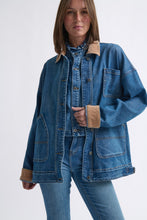 Load image into Gallery viewer, Beth Denim Jacket - Dakota Wash