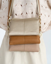 Load image into Gallery viewer, Bowery Wallet - Nutmeg