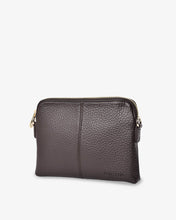 Load image into Gallery viewer, Bowery Crossbody - Chocolate