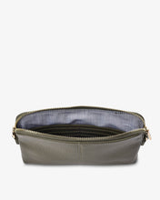 Load image into Gallery viewer, Bowery Crossbody - Khaki