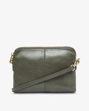 Load image into Gallery viewer, Bowery Crossbody - Khaki Crinkle