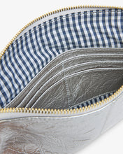 Load image into Gallery viewer, Bowery Wallet - Silver Crinkle