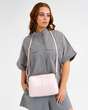 Load image into Gallery viewer, Burbank Crossbody Large - Blush Crinkle