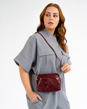 Load image into Gallery viewer, Burbank Crossbody - Burgundy Crinkle