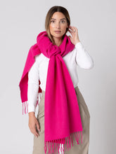 Load image into Gallery viewer, The Wool Scarf - Cooper