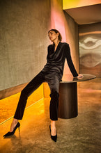 Load image into Gallery viewer, Drape Top - Black