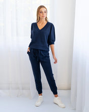 Load image into Gallery viewer, Ivy Track Pant - Navy