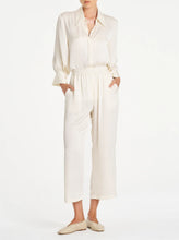 Load image into Gallery viewer, Mirror Satin Resort Blouse - Ivory