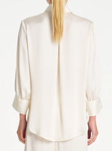 Load image into Gallery viewer, Mirror Satin Resort Blouse - Ivory